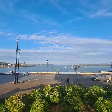 Number 10 * 邓加文