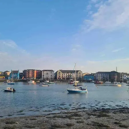 Number 10 * Dungarvan (Waterford)