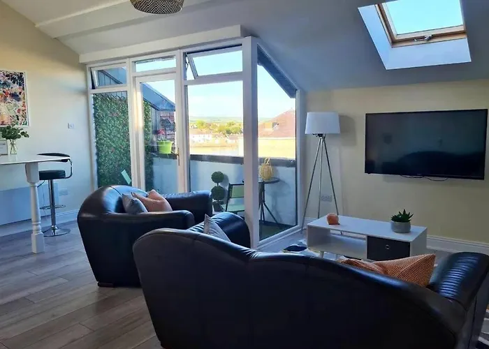 Lejlighed Number 10 *